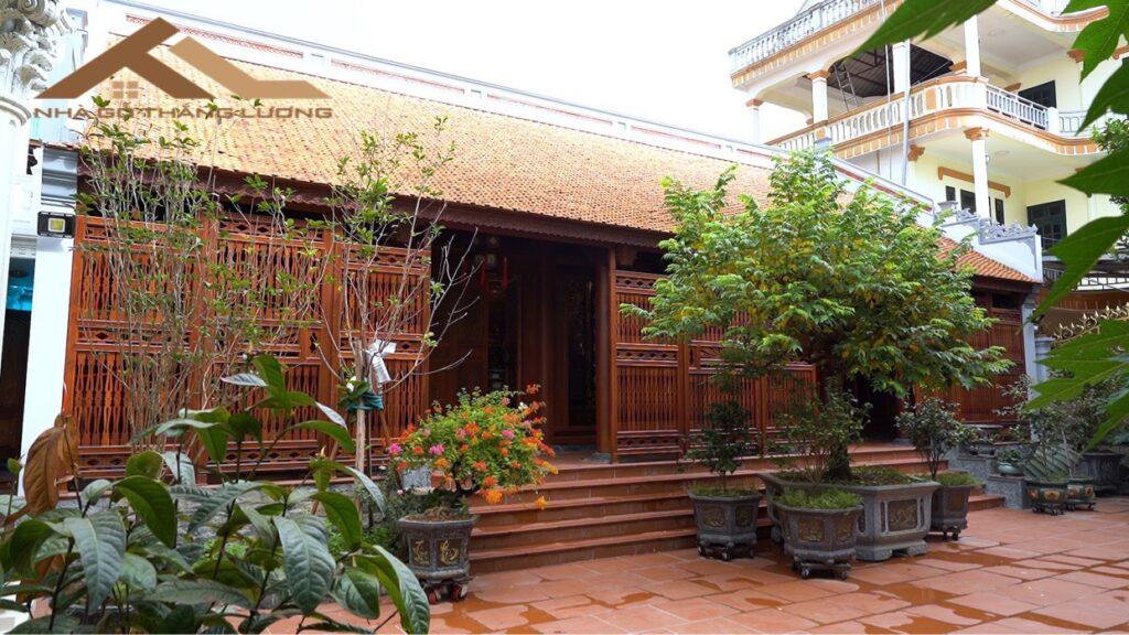 Trang chủ 308 nha 5 gian go lim lao 10