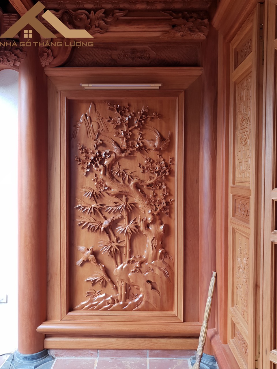 Trang chủ 317 tranh hien